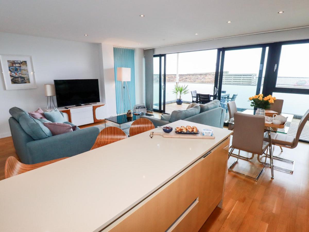Fistral Pearl Apartment นิวคีย์ ภายนอก รูปภาพ